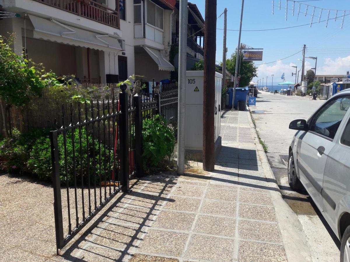 Le Sable Villa Nikiti  Bagian luar foto